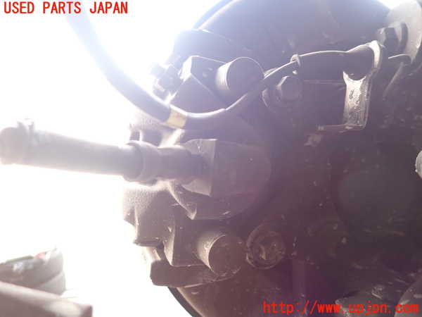 2UPJ-9239204090]ボルボ・V70(SB5244W)右リアキャリパー 中古_2