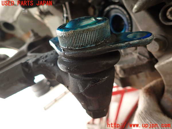 2UPJ-9239205186]ボルボ・V70(SB5244W)左フロントロアアーム1 中古_2