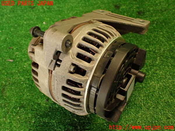 2UPJ-9239206015]ボルボ・V70(SB5244W)オルタネーター(ダイナモ) 中古_2