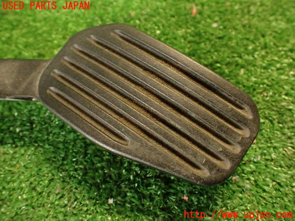2UPJ-9239206382]ボルボ・V70(SB5244W)センサー2(アクセルペダル) 中古_4