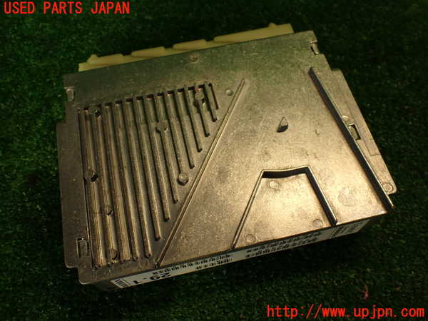 2UPJ-9239206115]ボルボ・V70(SB5244W)ミッションコンピューター 中古_3