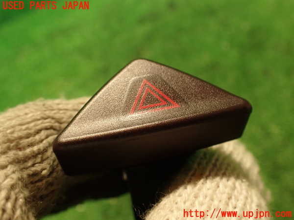 2UPJ-9239206290]ボルボ・V70(SB5244W)ハザードスイッチ 中古_2