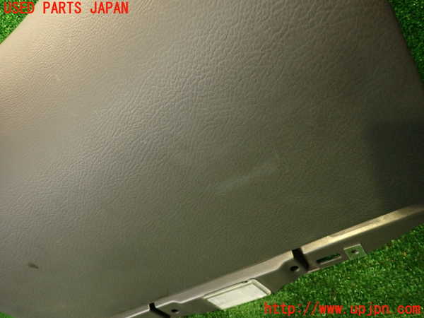 2UPJ-9239207516]ボルボ・V70(SB5244W)グローブボックス1 中古_2