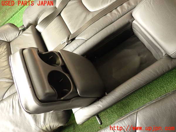 2UPJ-9239207385]ボルボ・V70(SB5244W)リアシート 中古_3