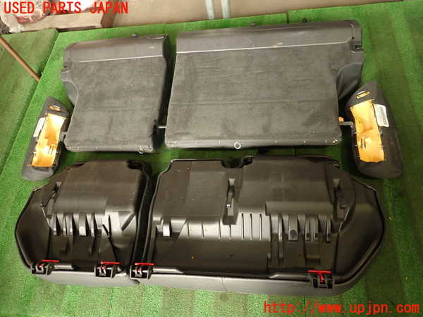 2UPJ-9239207385]ボルボ・V70(SB5244W)リアシート 中古_5