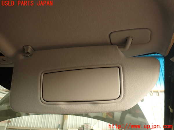 2UPJ-9239207625]ボルボ・V70(SB5244W)室内サンバイザー右側 中古_3