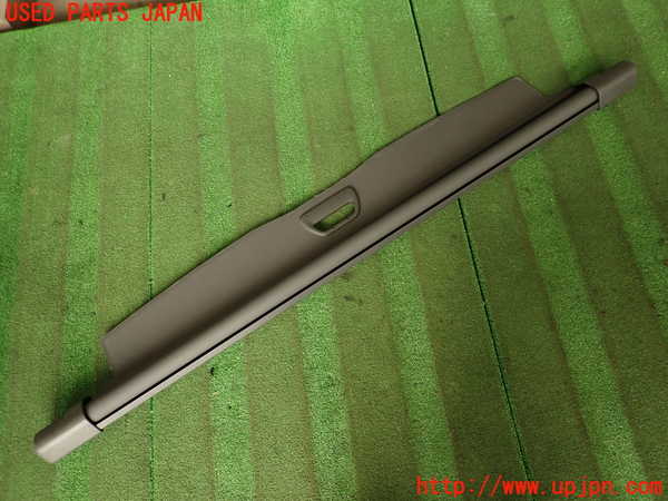 2UPJ-9239207761]ボルボ・V70(SB5244W)トノカバー1 中古_5