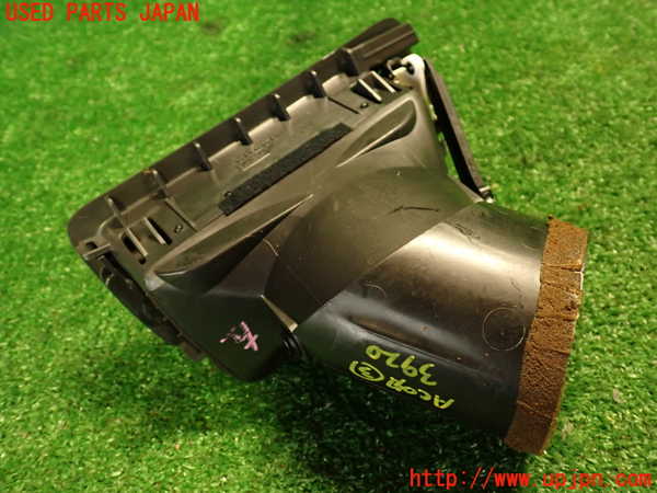 2UPJ-9239207528]ボルボ・V70(SB5244W)エアコン吹き出し口3(左) 中古_2