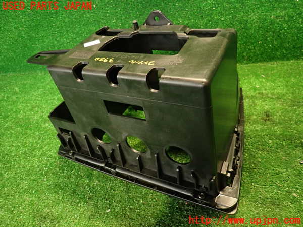 2UPJ-9239207549]ボルボ・V70(SB5244W)コンソール 中古_3