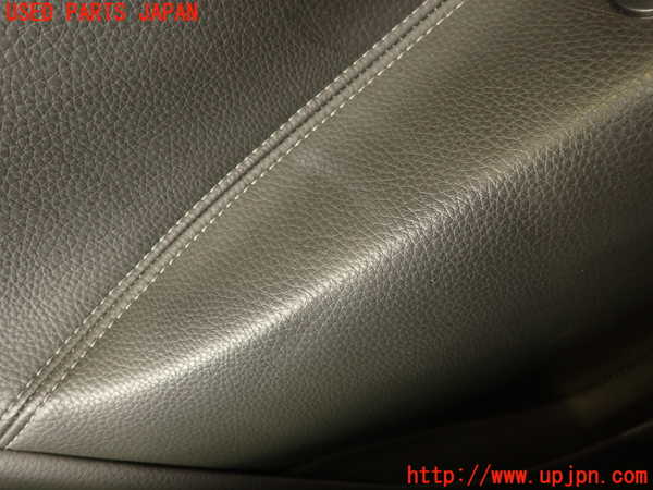 2UPJ-9239201324]ボルボ・V70(SB5244W)左後ドア内張り 中古_4