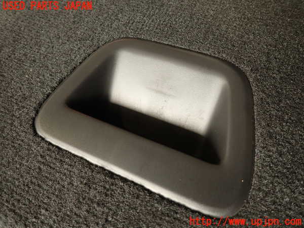 2UPJ-9239207771]ボルボ・V70(SB5244W)ラゲッジトレイ1 中古_2