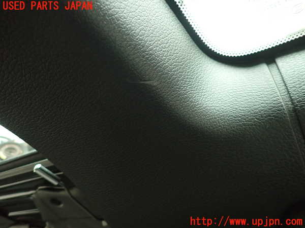 2UPJ-9239207675]ボルボ・V70(SB5244W)右リアピラートリム 中古_5