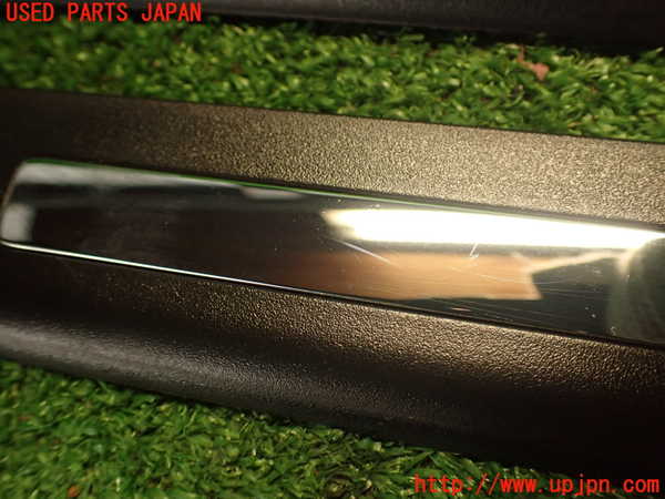 2UPJ-9239207740]ボルボ・V70(SB5244W)スカッフプレート 中古_2