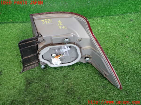 2UPJ-9239211536]クラウン ロイヤル(GRS182)左テールランプ 中古_3