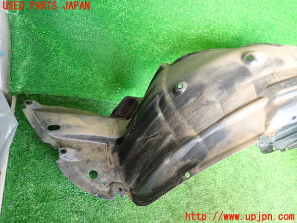 2UPJ-9239211092]クラウン ロイヤル(GRS182)左前フェンダーライナー 中古_2