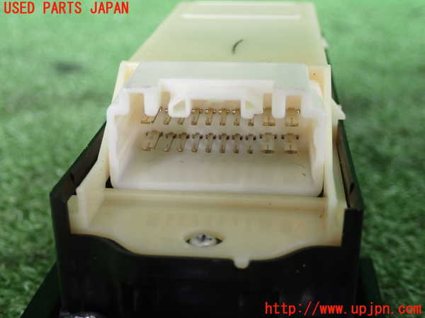 2UPJ-9239216240]クラウン ロイヤル(GRS182)右前パワーウィンドウスイッチ 中古_3