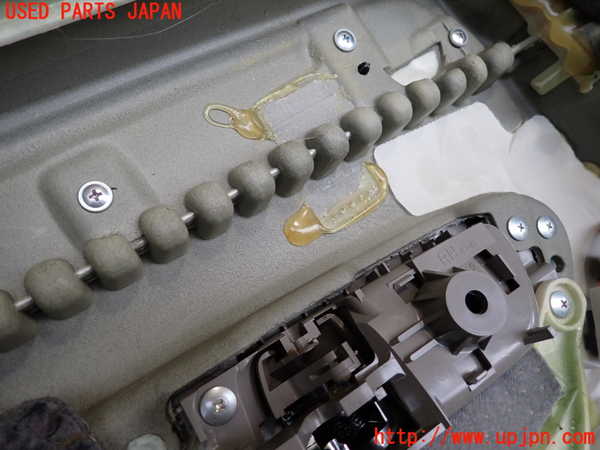2UPJ-9239211294]クラウン ロイヤル(GRS182)右後ドア内張り 中古_3