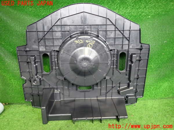 2UPJ-9239217772]クラウン ロイヤル(GRS182)ラゲッジトレイ2 中古_3