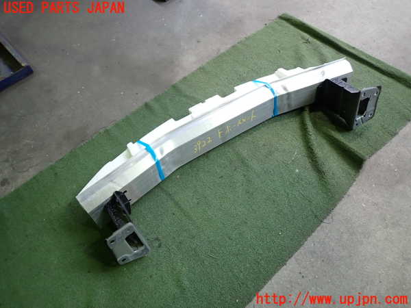 2UPJ-9239221014]日産リーフ(AZE0)フロントバンパーホースメント 中古_3