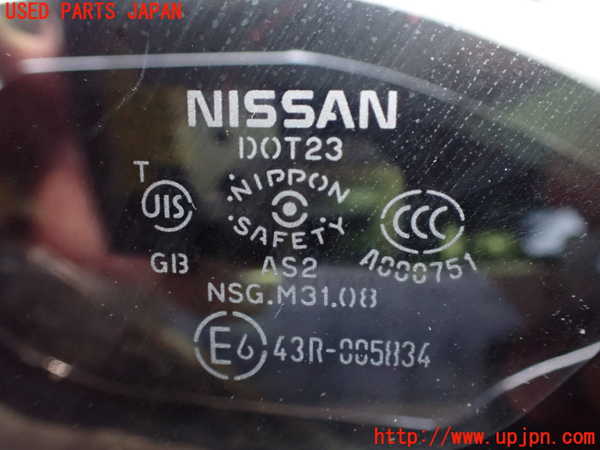 2UPJ-9239221202]日産リーフ(AZE0)左フロント三角窓ガラス 中古 NSG M31O8 43R-005834_2