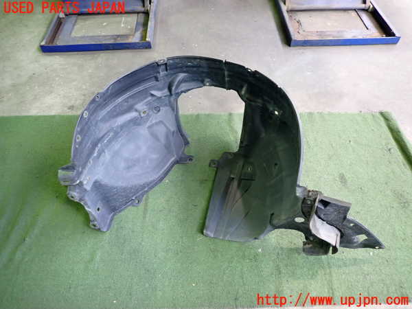 2UPJ-9239221090]日産リーフ(AZE0)右前フェンダーライナー 中古_3