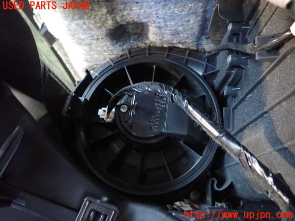 2UPJ-9239226081]日産リーフ(AZE0)エバポレーター1 中古_3