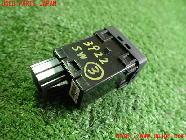 2UPJ-9239226308]日産リーフ(AZE0)スイッチ3(横滑り防止OFF) 中古_2