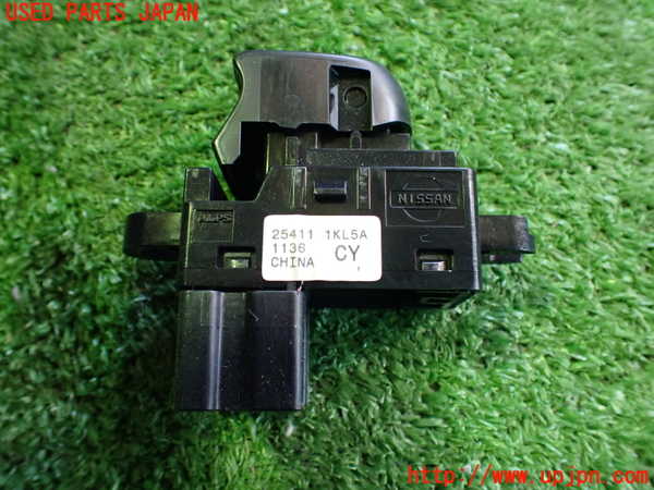 2UPJ-9239226245]日産リーフ(AZE0)左前パワーウィンドウスイッチ 中古_3