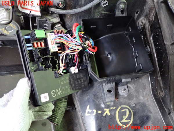 2UPJ-9239226742]日産リーフ(AZE0)ヒューズボックス2(EGルーム内助手席側) 中古_2