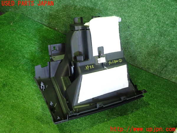 2UPJ-9239227516]日産リーフ(AZE0)グローブボックス1 中古_4