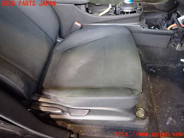 2UPJ-9239227035]日産リーフ(AZE0)運転席シート 中古_3