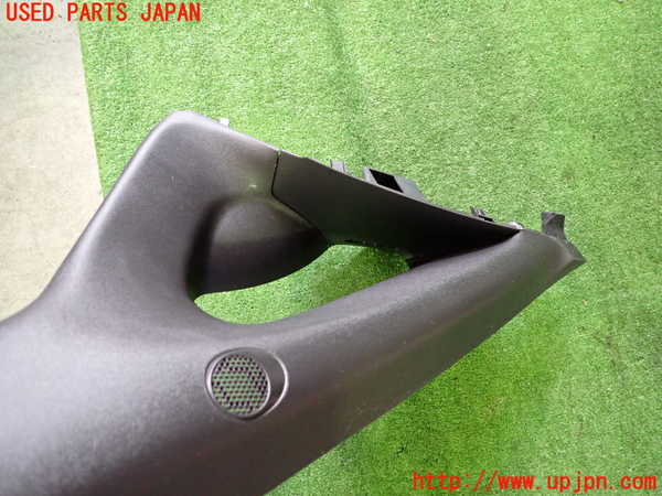 2UPJ-9239227655]日産リーフ(AZE0)右フロントピラートリム 中古_2