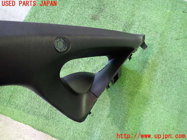 2UPJ-9239227660]日産リーフ(AZE0)左フロントピラートリム 中古_2