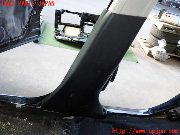 2UPJ-9239227665]日産リーフ(AZE0)右センターピラートリム 中古_2
