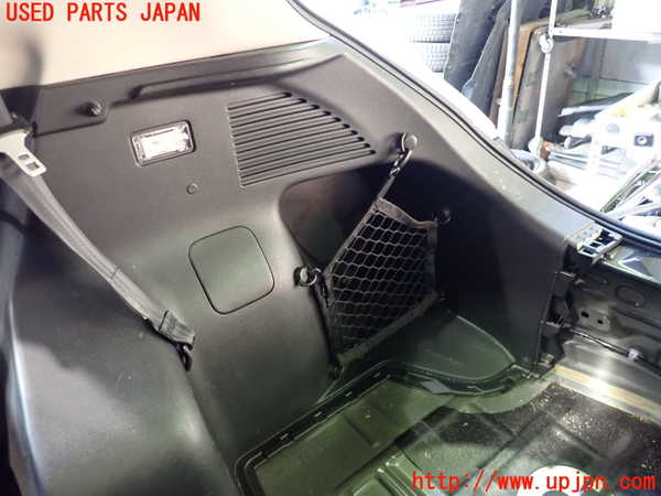 2UPJ-9239227675]日産リーフ(AZE0)右リアピラートリム 中古_3