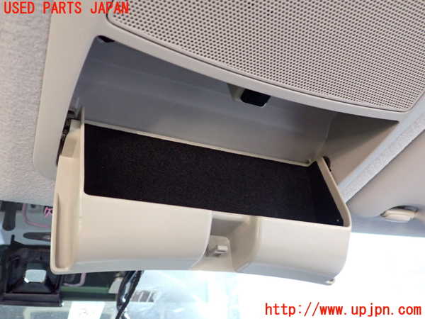 2UPJ-9239226411]日産リーフ(AZE0)ルームランプ1(1列目真中) 中古_2