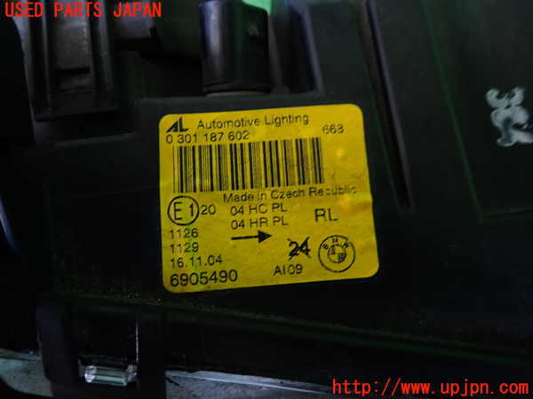 2UPJ-9239231130]BMW 318ti(AU20)(E46/5系)右ヘッドライト ハロゲン 中古_3