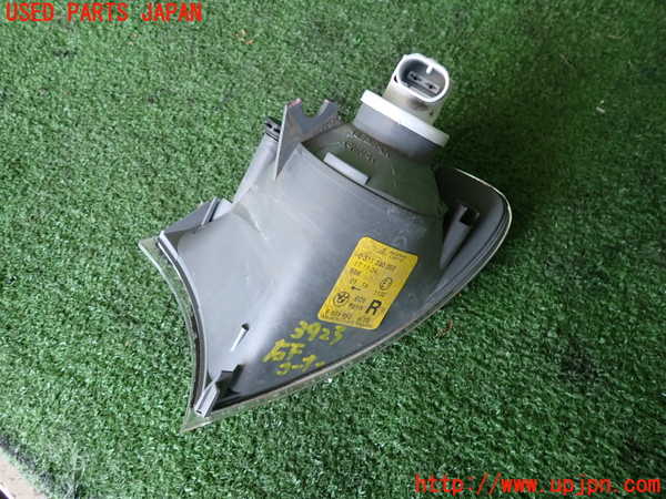 2UPJ-9239231150]BMW 318ti(AU20)(E46/5系)右コーナーランプ 中古_3