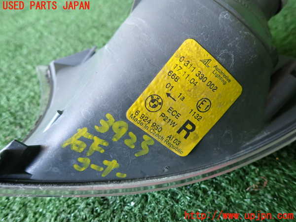 2UPJ-9239231150]BMW 318ti(AU20)(E46/5系)右コーナーランプ 中古_4