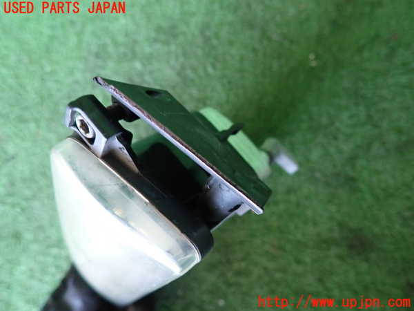2UPJ-9239231180]BMW 318ti(AU20)(E46/5系)右フォグ 中古_2