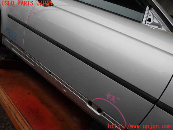 2UPJ-9239231230]BMW 318ti(AU20)(E46/5系)右ドア 中古(43R-001025 M241)_2