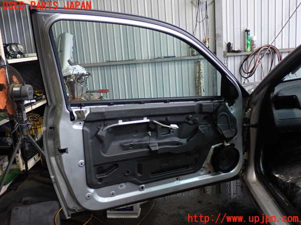 2UPJ-9239231260]BMW 318ti(AU20)(E46/5系)左ドア 中古(43R-001025 M241)_4