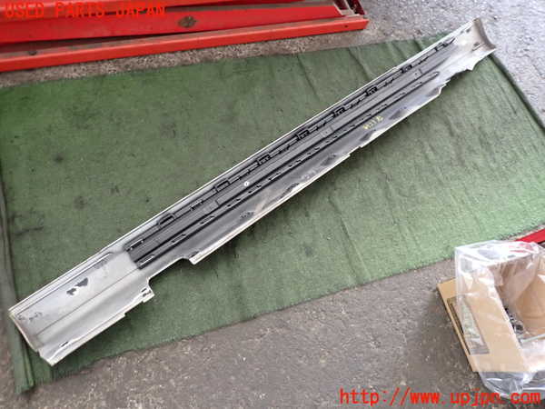 2UPJ-9239231390]BMW 318ti(AU20)(E46/5系)右サイドステップ 中古_5