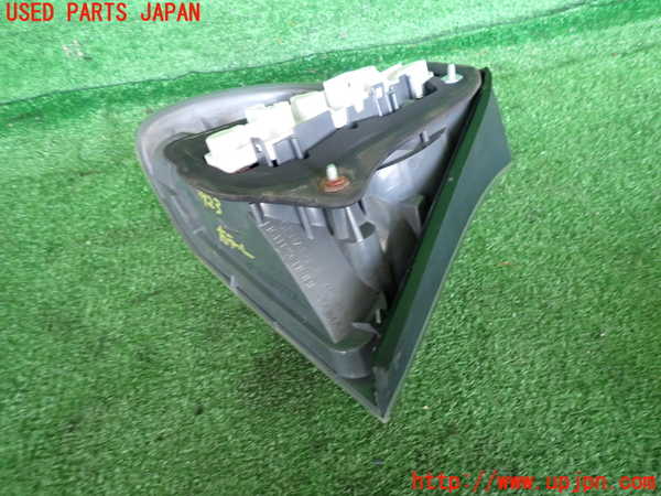 2UPJ-9239231530]BMW 318ti(AU20)(E46/5系)右テールランプ 中古_2