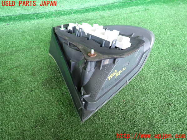 2UPJ-9239231536]BMW 318ti(AU20)(E46/5系)左テールランプ 中古_2
