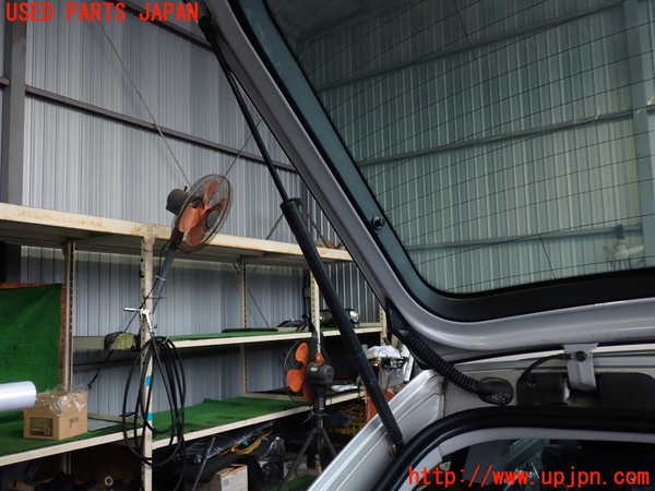 2UPJ-9239231584]BMW 318ti(AU20)(E46/5系)リアゲートダンパー 中古_2