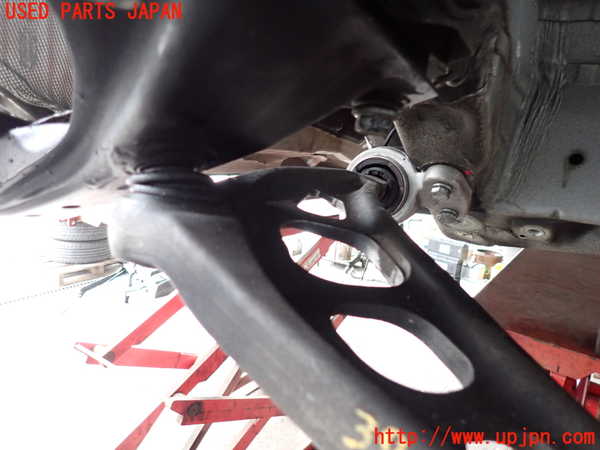 2UPJ-9239235186]BMW 318ti(AU20)(E46/5系)左フロントロアアーム1 中古_3