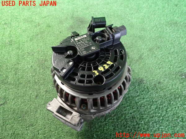 2UPJ-9239236015]BMW 318ti(AU20)(E46/5系)オルタネーター(ダイナモ) 中古_2