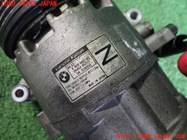 2UPJ-9239236025]BMW 318ti(AU20)(E46/5系)エアコンコンプレッサー 中古_3