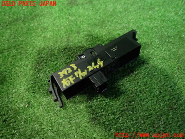 2UPJ-9239236240]BMW 318ti(AU20)(E46/5系)右パワーウィンドウスイッチ 中古_2